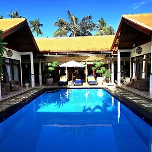 Villa Silence